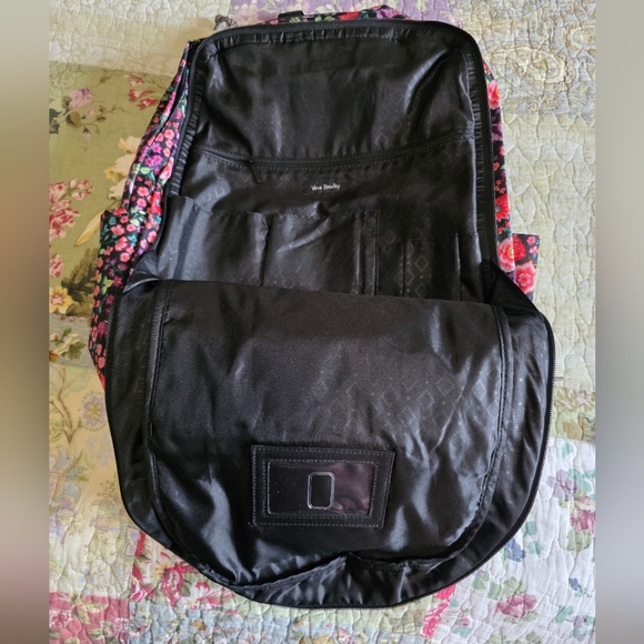 Vera Bradley Lighten Up Grand Backpack Petite Vines - Picture 5 of 5